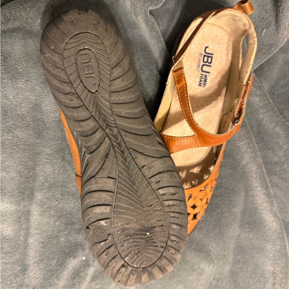 JBU Women's Brown Casual Shoes